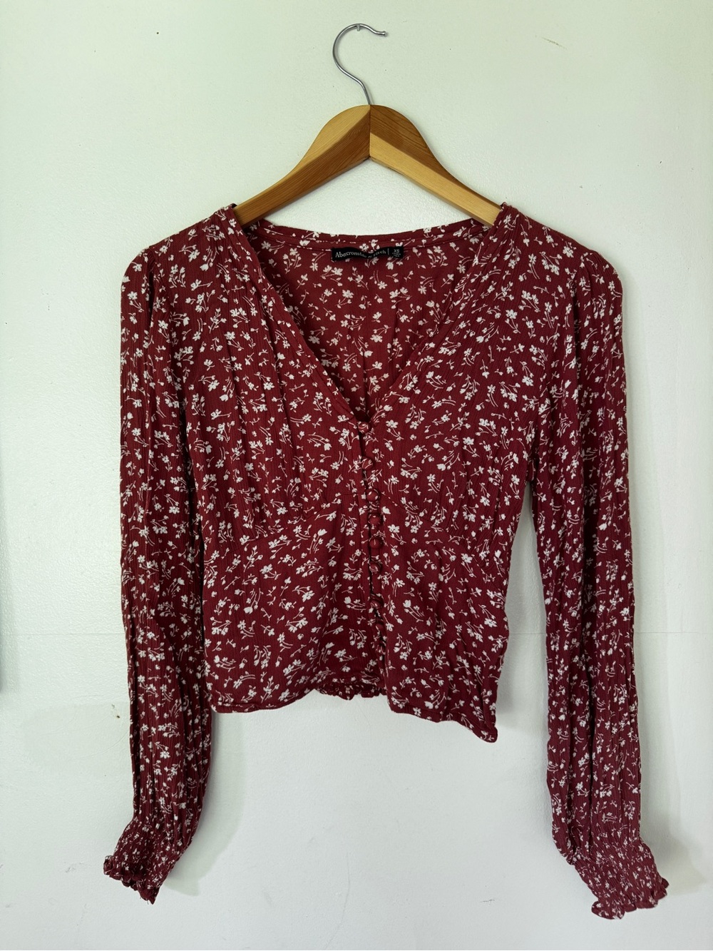 Burgundy Floral V-Neck Button-Front Peasant Blouse